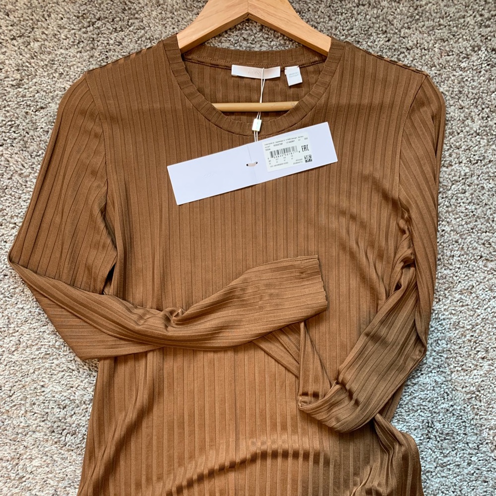 Hugo Boss top